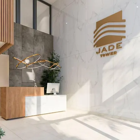 Jade Luxury In A Brand New Exclusive Complex With Mountain And Seaview, 100 Metres From Beach, Free Private Parking Apartment